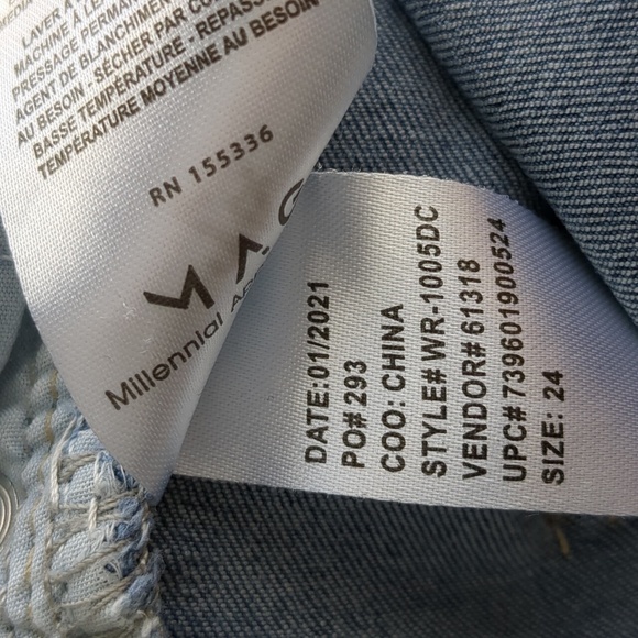 24 William Rast Jeans Distressed Frayed Raw Hem Blue Denim - Picture 15 of 17